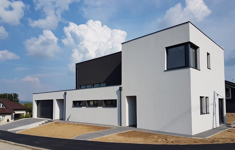 Montažna kuća moderno klasičnog stila